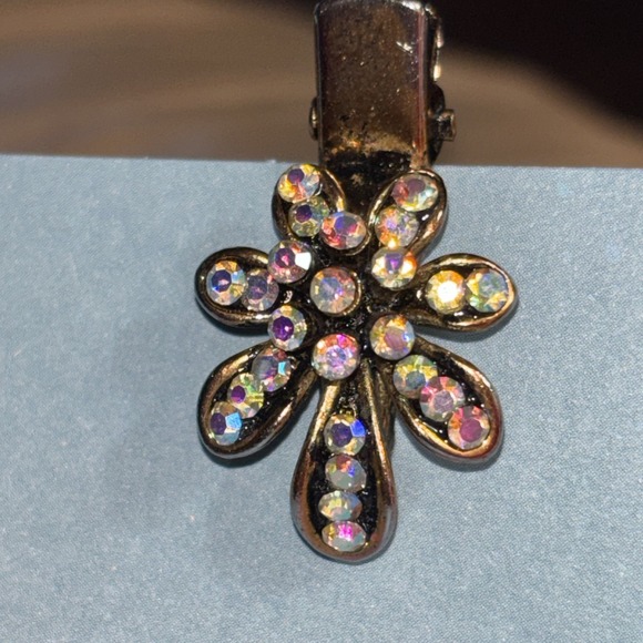 SNK Jewelry - Vtg Tie Tac Aurora Borealis Tie Tac Or Pendant Gold Tone SNK 1" Multi-color
